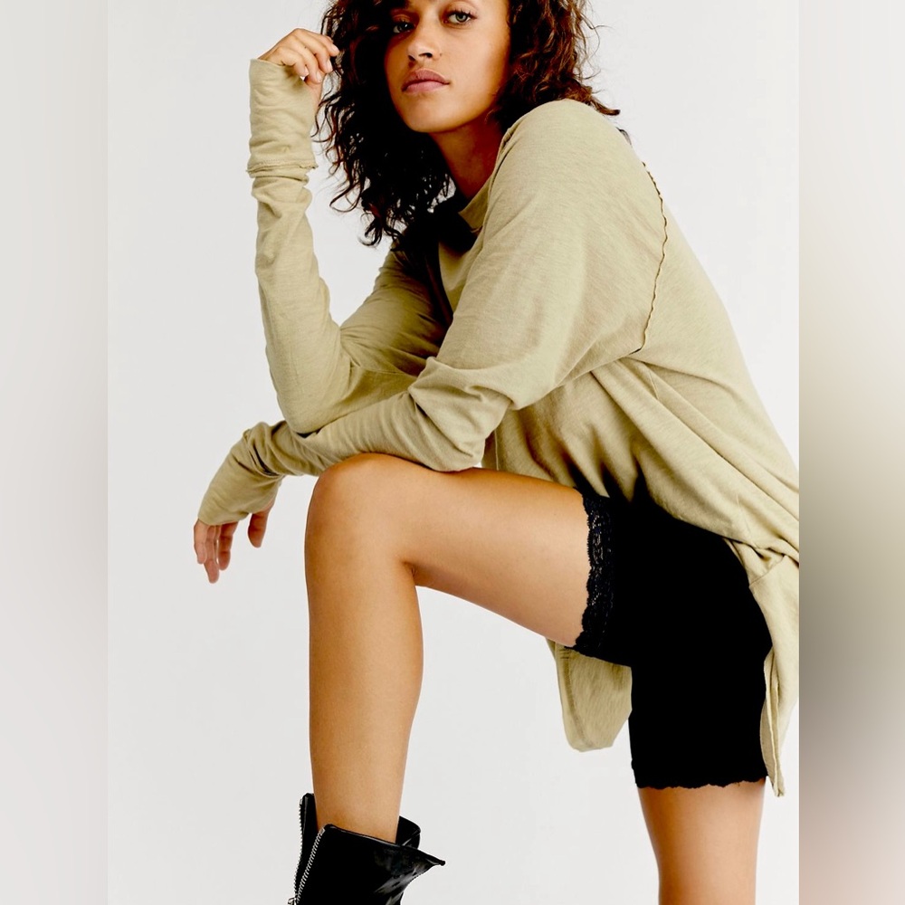 We The Free Arden Tee Washed Army (M)